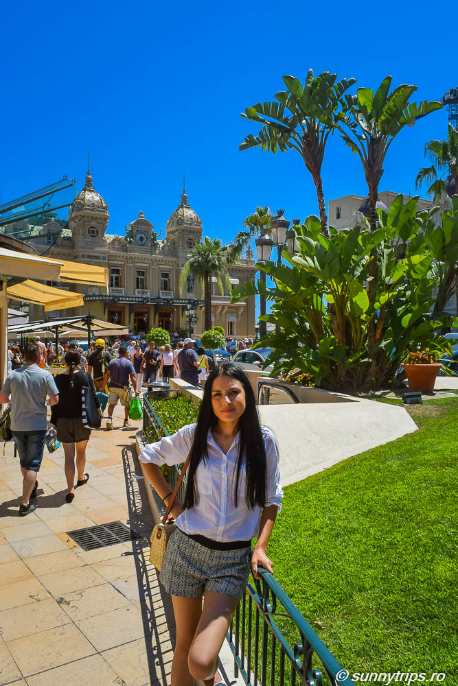 Monaco: parcul din fața Cazinoului