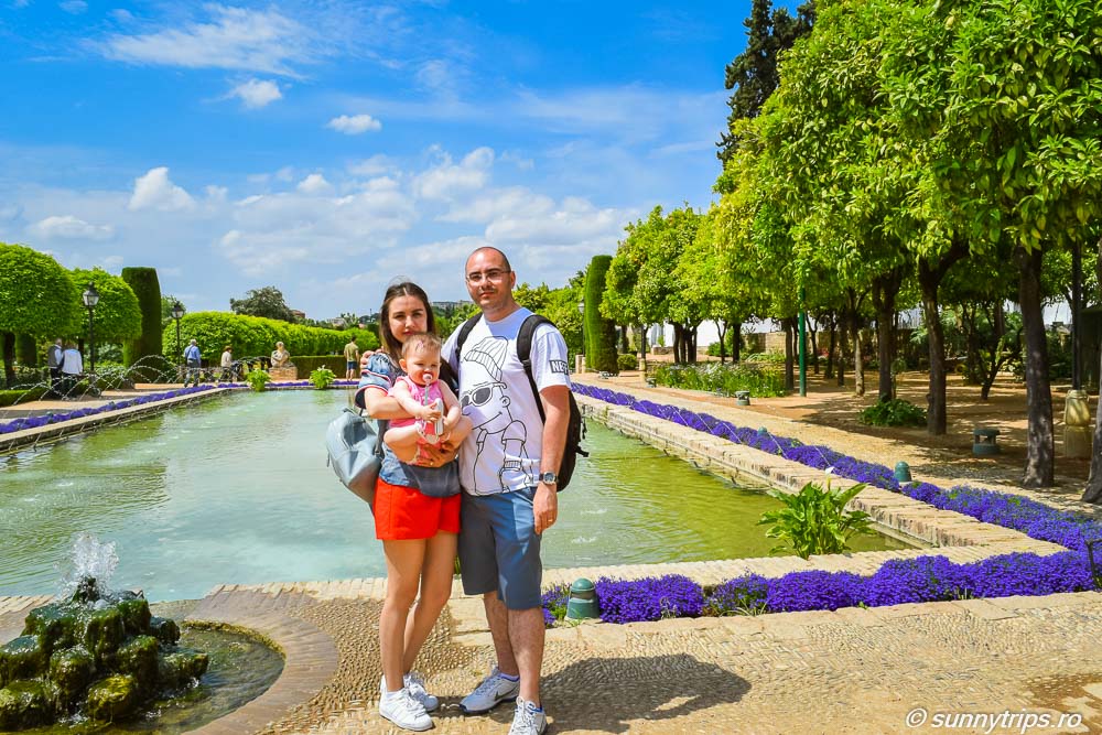 Cu familia in vizită la Alcazar Cordoba