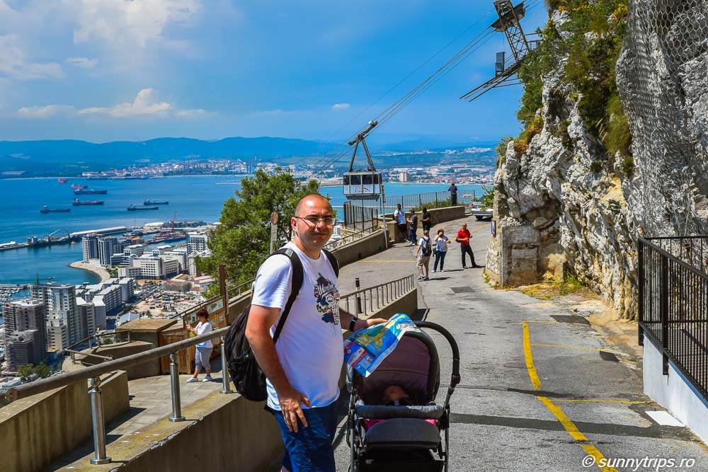 Stânca Gibraltarului: Stația de mijloc a telecabinei
