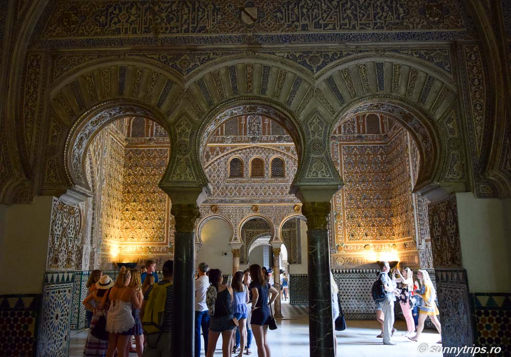 Interior din Alcazarul din Sevilla.