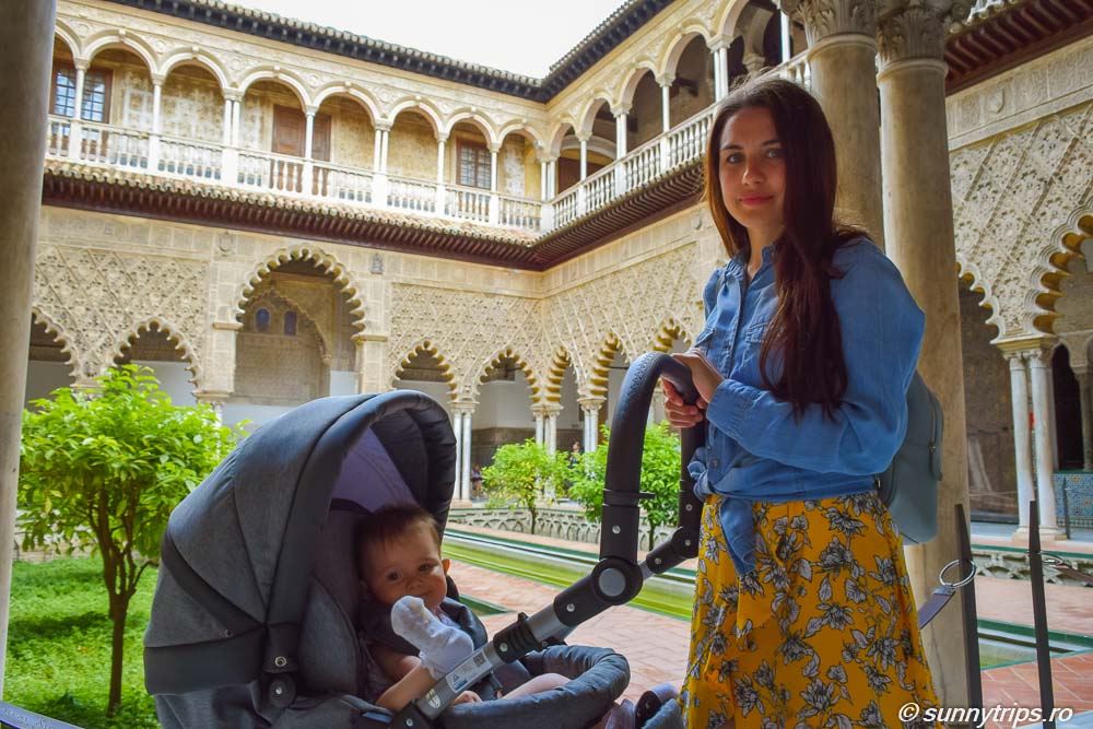 Alcazar - unul dintre cele mai vizitate obiective turistice din Sevilla.