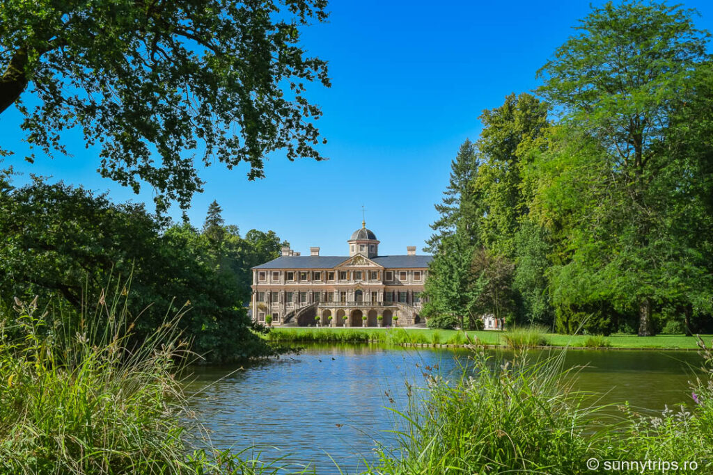 Palatul Favorite din Rastatt: iazul