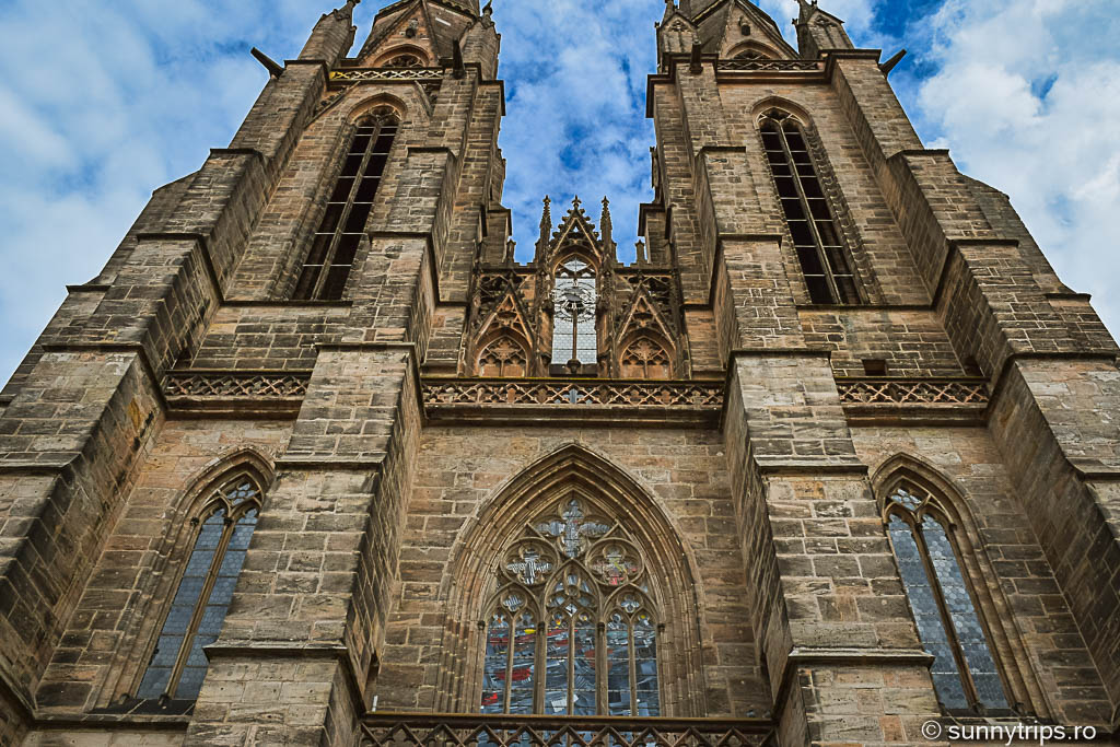 Marburg: turnurile bisericii Sf. Elisabeta