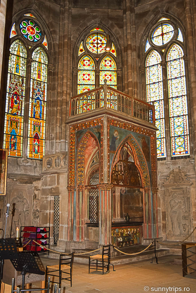 interior biserica