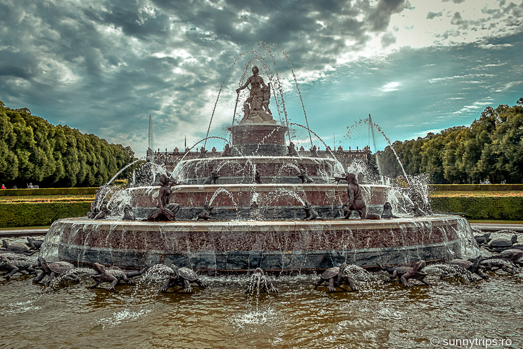 fantana la palatul Herrenchiemsee