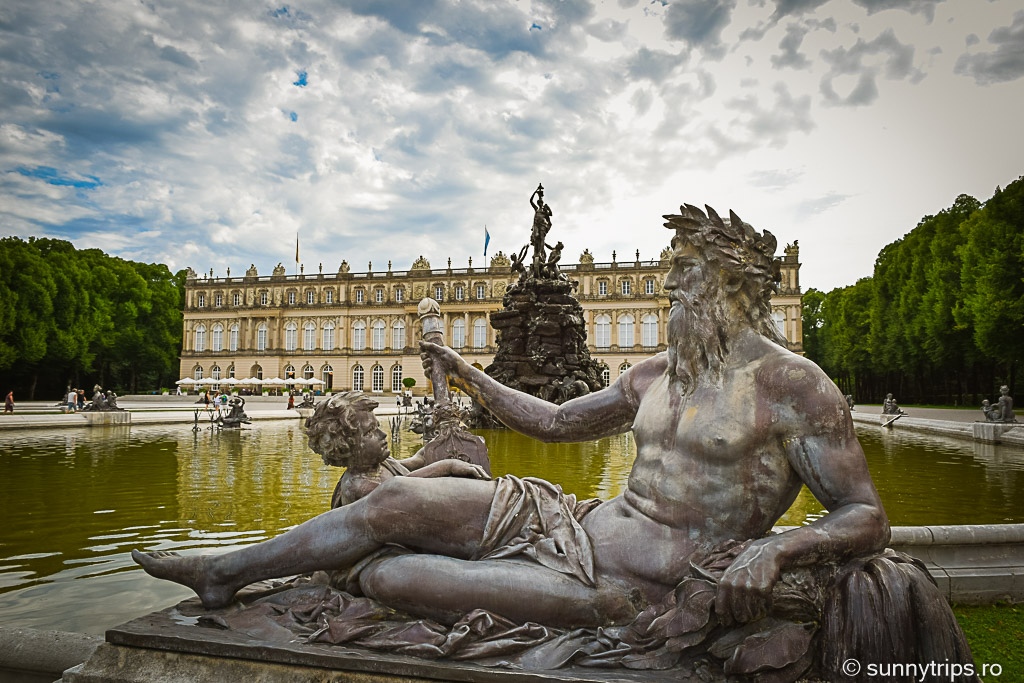 statuie - palatul Herrenchiemsee