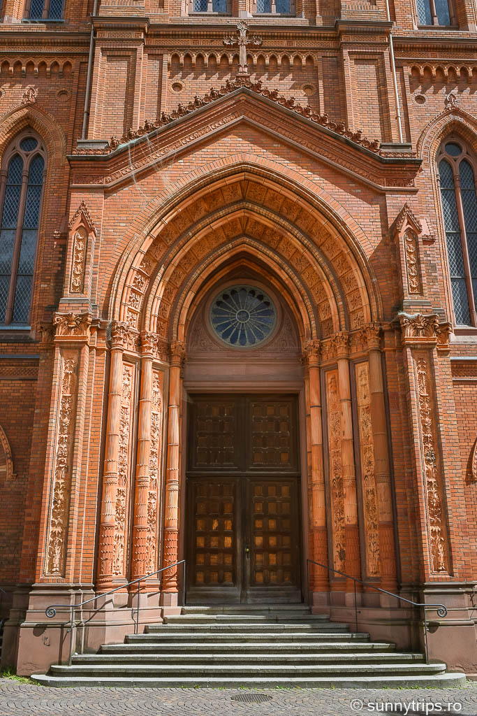 Obiective turistice din Wiesbaden: intrare Marktkirche