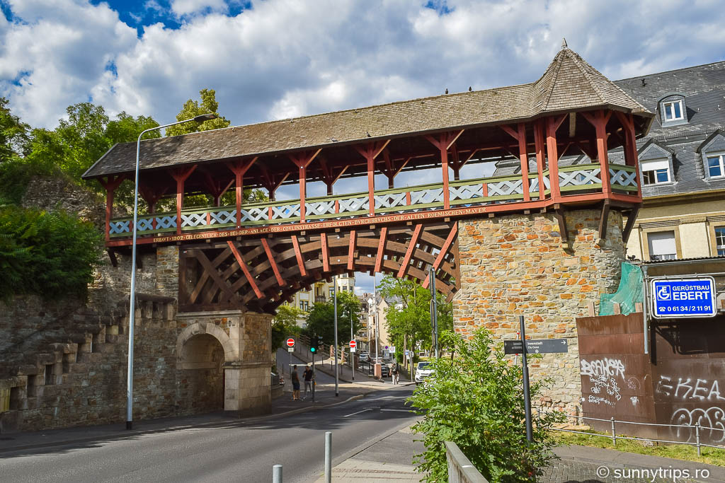 Obiective turistice din Wiesbaden: Poarta Romană